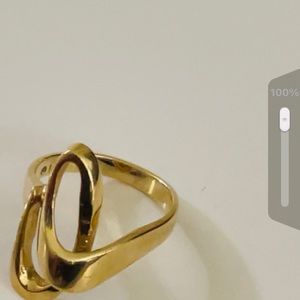 Gold 14 karat ring